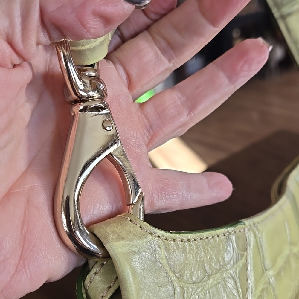 Dooney And Bourke Vintage Cinzia Hobo Bag Croc Embossed Leather Pistachio - Picture 7 of 12